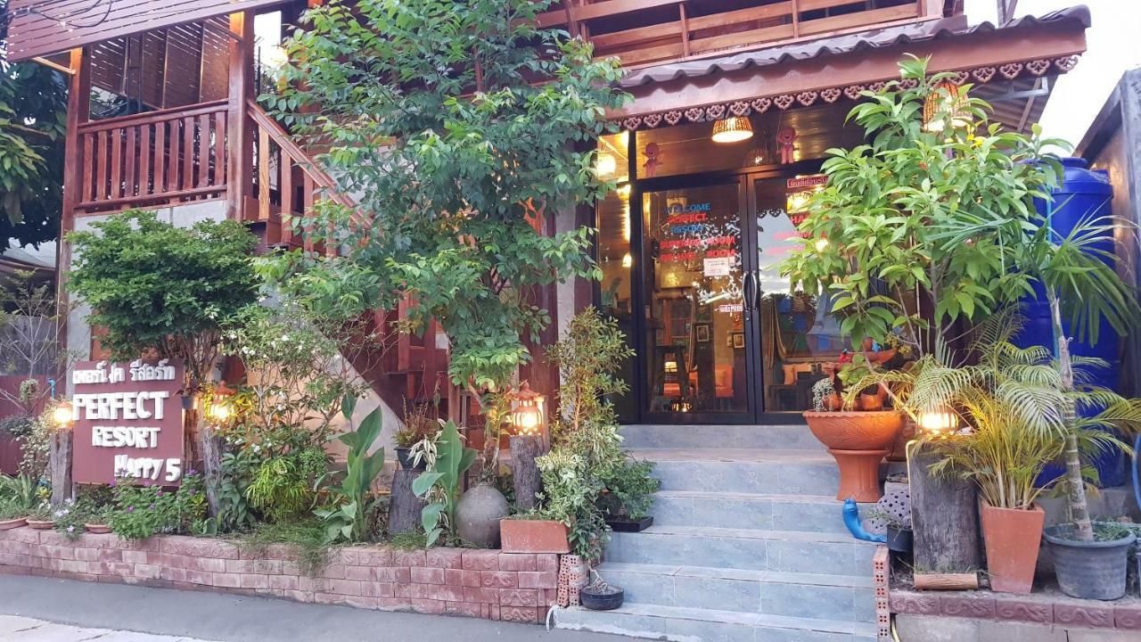 Perfect Resort And Motorbike & Bicycle For Rents Sukhothai Exterior foto